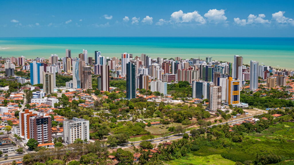 Cidades Brasileiras Surpreendentes: Descubra Destinos que Encantam Visitantes