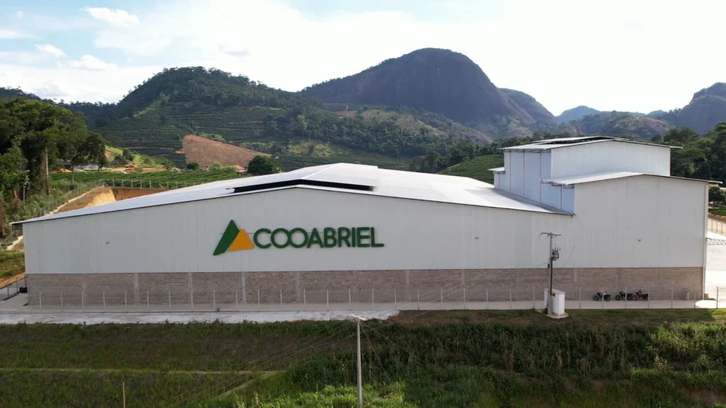 Cooabriel é reconhecida entre as 10 melhores cooperativas do agronegócio brasileiro