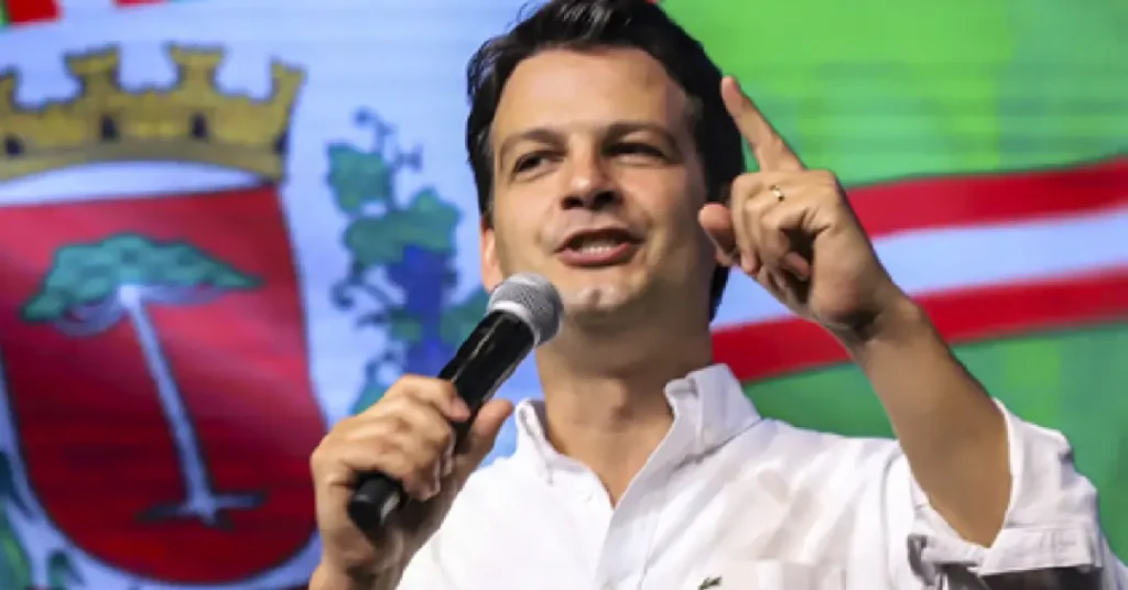 Eduardo Pimentel Alcança 80,8% de Aprovação em Curitiba, Revela Paraná Pesquisas Eduardo Pimentel Alcança 80,8% de Aprovação em Curitiba, Revela Paraná Pesquisas