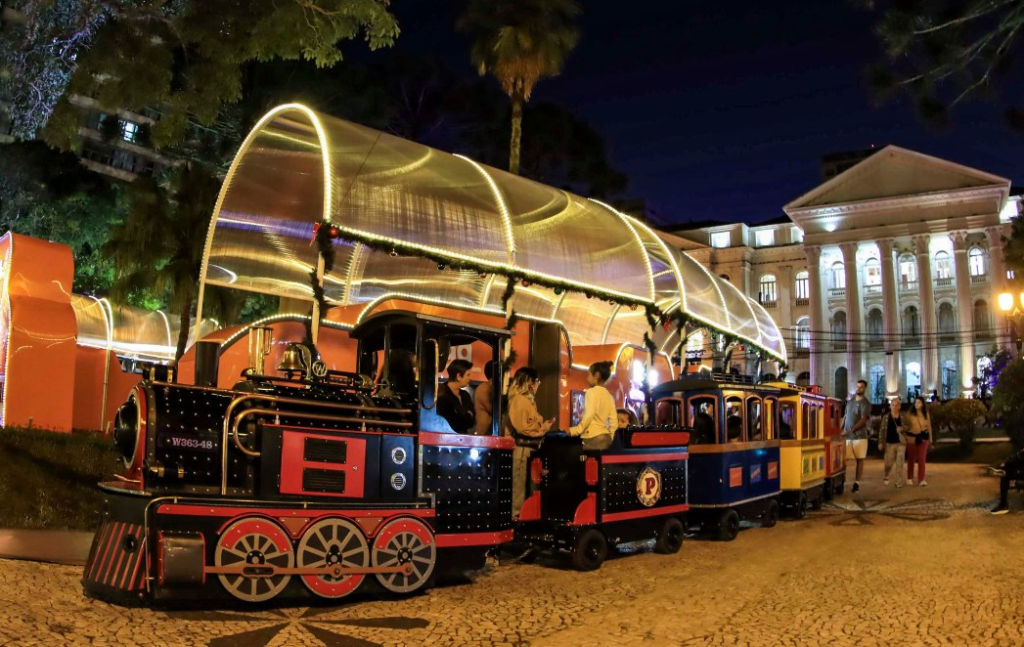 Natal de Curitiba: Encanto e Magia em Cada Canto da Cidade