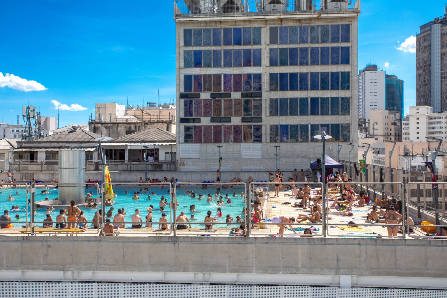 Riscos do Calor Extremo: Cuidados Necessários para a Saúde em Períodos de Onda de Calor