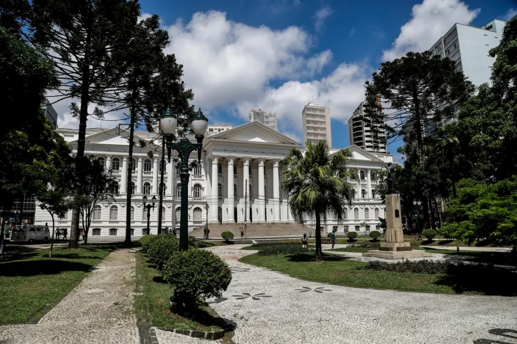 Alternativas ao Vestibular da UFPR: Como Ingressar na Federal em 2026?