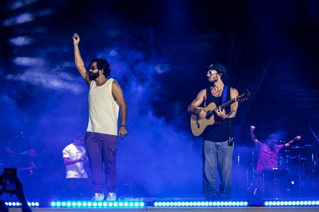 Atitude 67 Realiza Visita a Projeto Ambiental Antes de Show Memorável em Pontal do Paraná