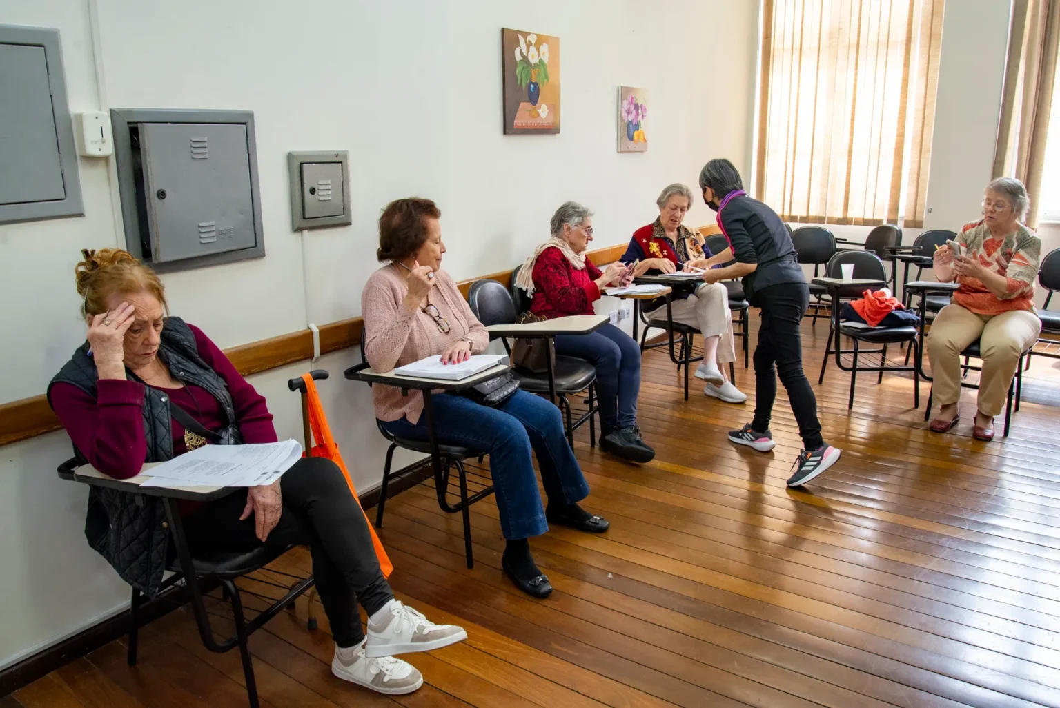 Espaços Conviver: Atividades Gratuitas para Idosos em Curitiba Retornam