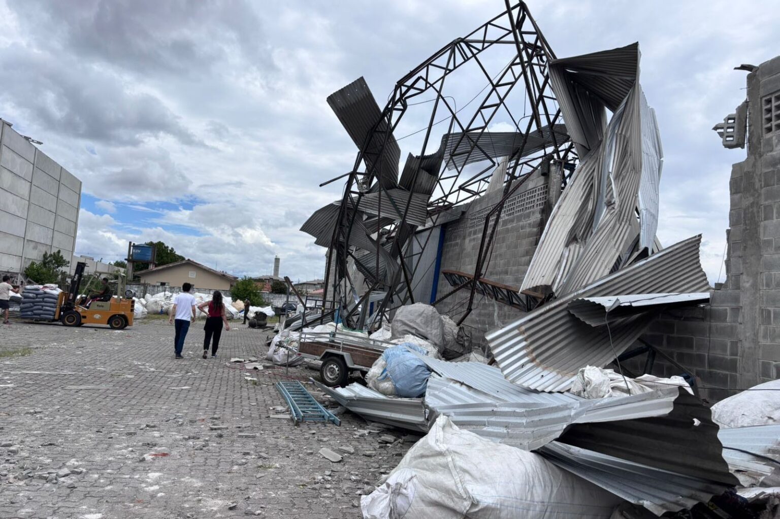 Falta de Planos de Adaptação Climática em Cidades da RMC Após Tornado F2