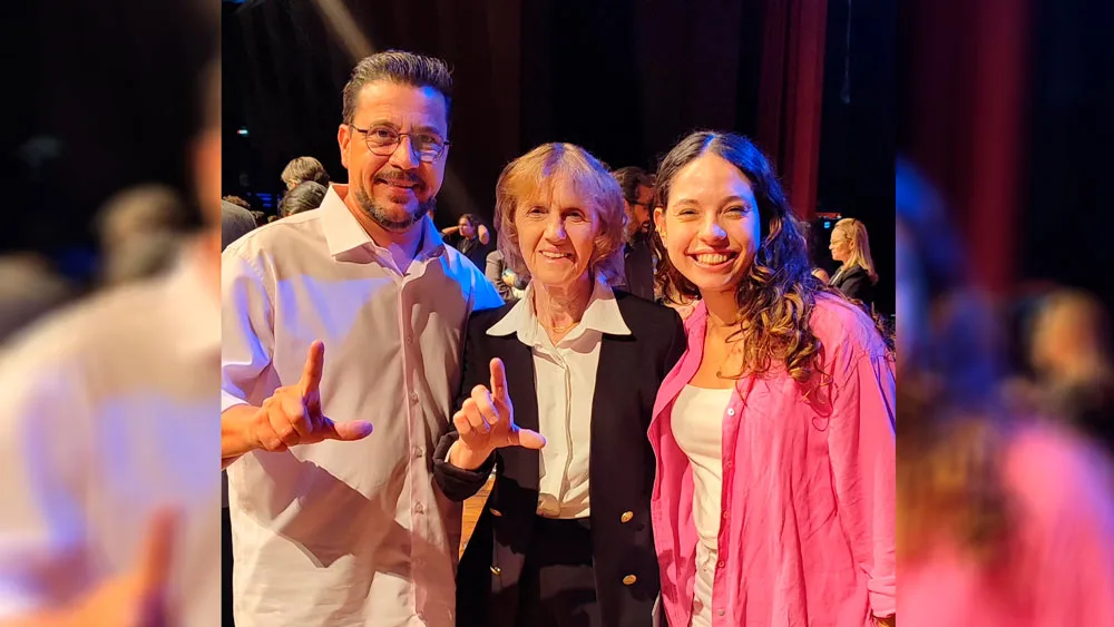Luciana Rafagnin e o Ministro Camilo Santana: Um Passo Rumo à Agricultura no Paraná Luciana Rafagnin e o Ministro Camilo Santana: Um Passo Rumo à Agricultura no Paraná