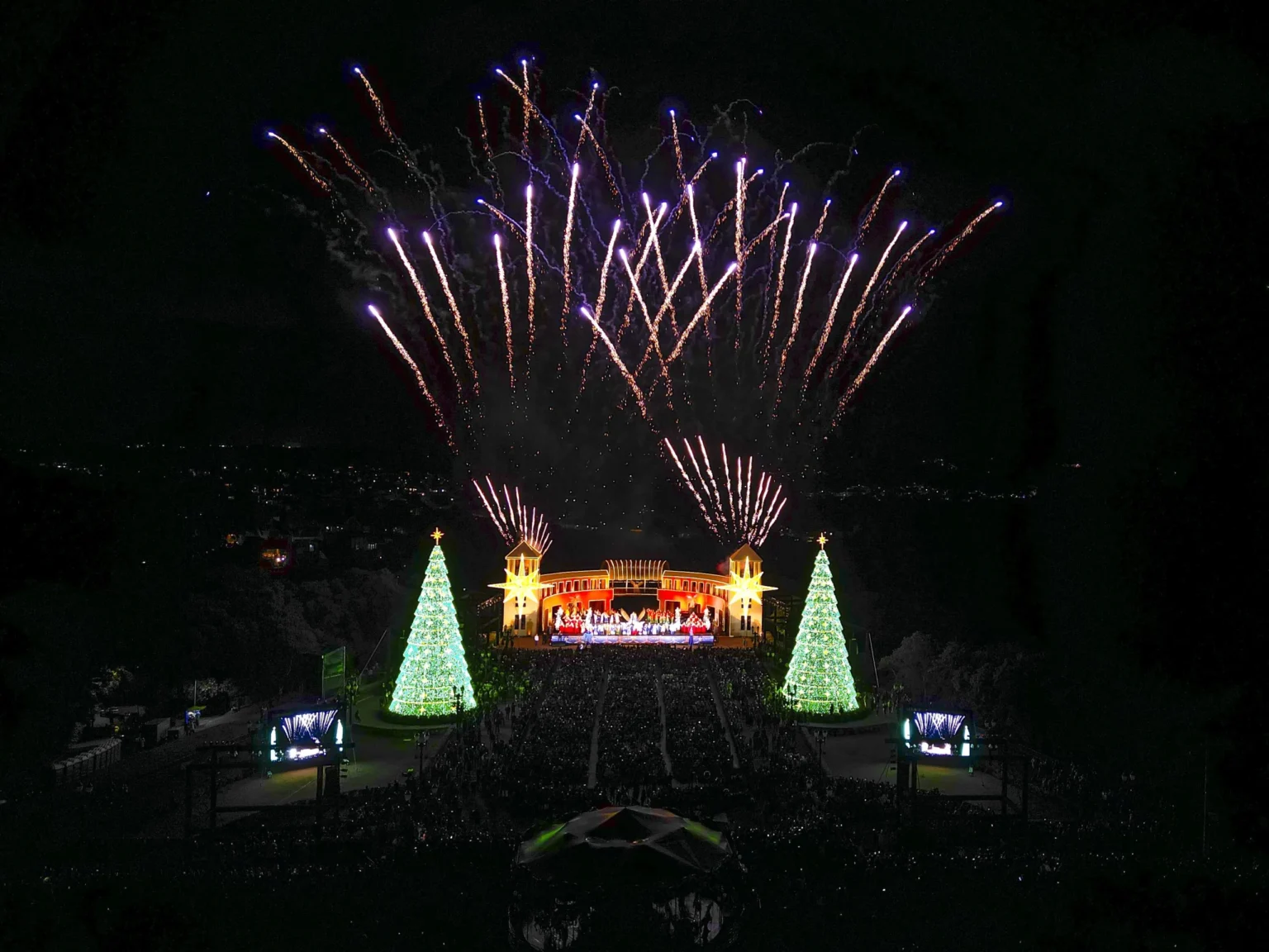 Natal de Curitiba: Faturamento do Turismo Cresce 25% e Impulsiona Economia Local