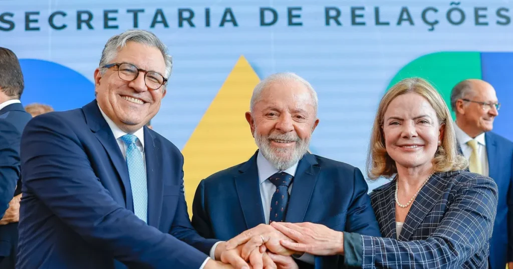 Olavo Noleto Assume Secretaria de Relações Institucionais em Mudança Estratégica do Governo Lula