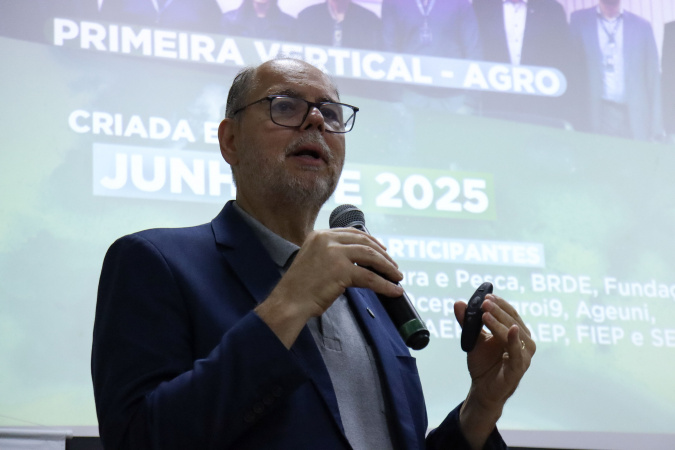 Paraná Lança Nova Vertente de Saúde no Sistema de Inovação Paraná Lança Nova Vertente de Saúde no Sistema de Inovação