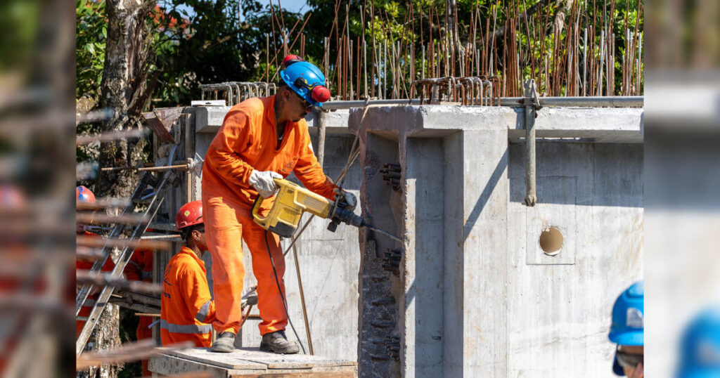 Paraná Renova Piso Salarial com Valor de Até R$ 2,4 mil e Mantém Liderança Nacional
