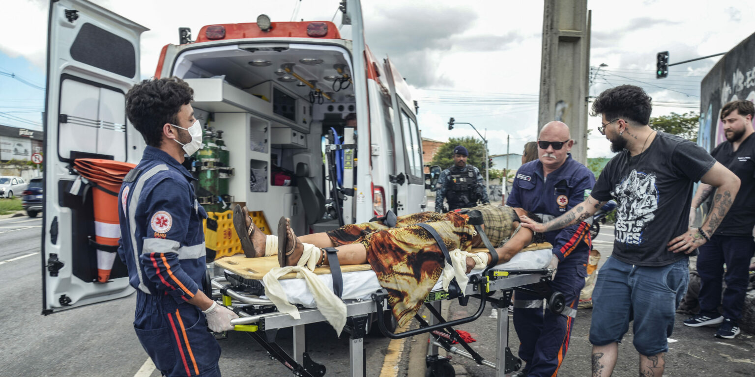 Polêmica da Internação Involuntária de Dependentes Químicos em Curitiba: Luz, Câmera, Ação! Polêmica da Internação Involuntária de Dependentes Químicos em Curitiba: Luz, Câmera, Ação!