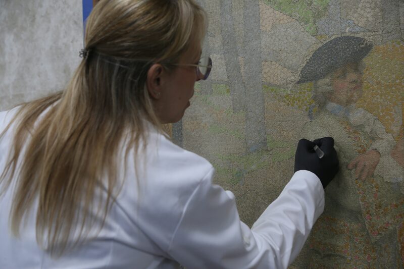 Restauro de Pintura Centenária em Curitiba: Preservando a História Local Restauro de Pintura Centenária em Curitiba: Preservando a História Local