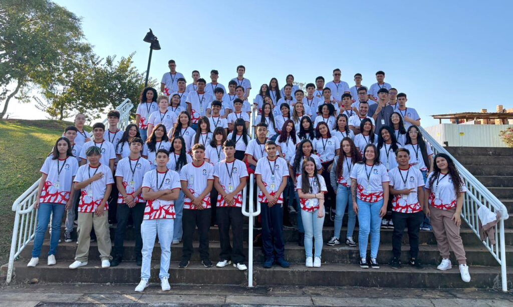 Capacitação para Jovens em Foz do Iguaçu: O Impacto do Projeto Trilha Jovem