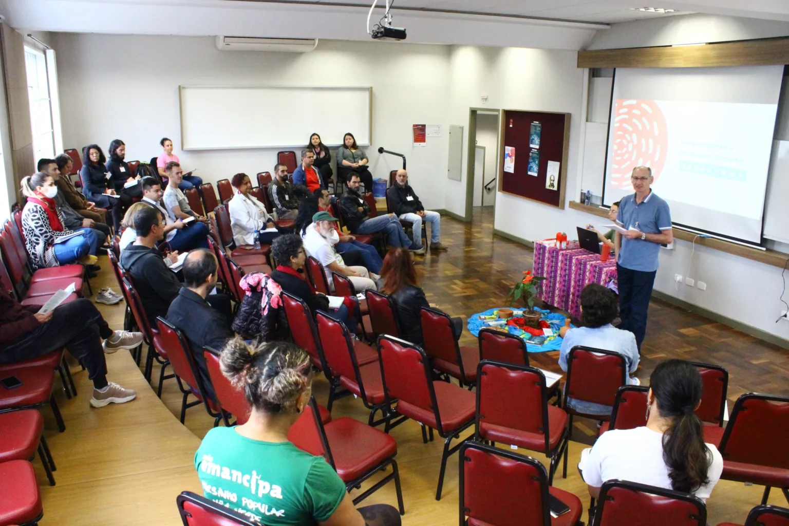 Cepat Lança Inscrições para Escola de Formação Gratuita em Curitiba com Certificação da UEM Cepat Lança Inscrições para Escola de Formação Gratuita em Curitiba com Certificação da UEM