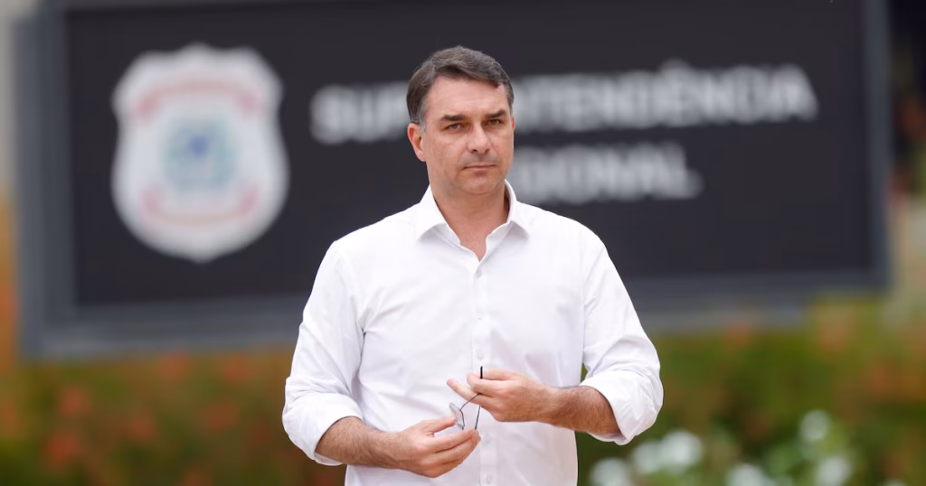 Eleições 2026: Agronegócio Avalia Flávio Bolsonaro e Busca Nova Alternativa