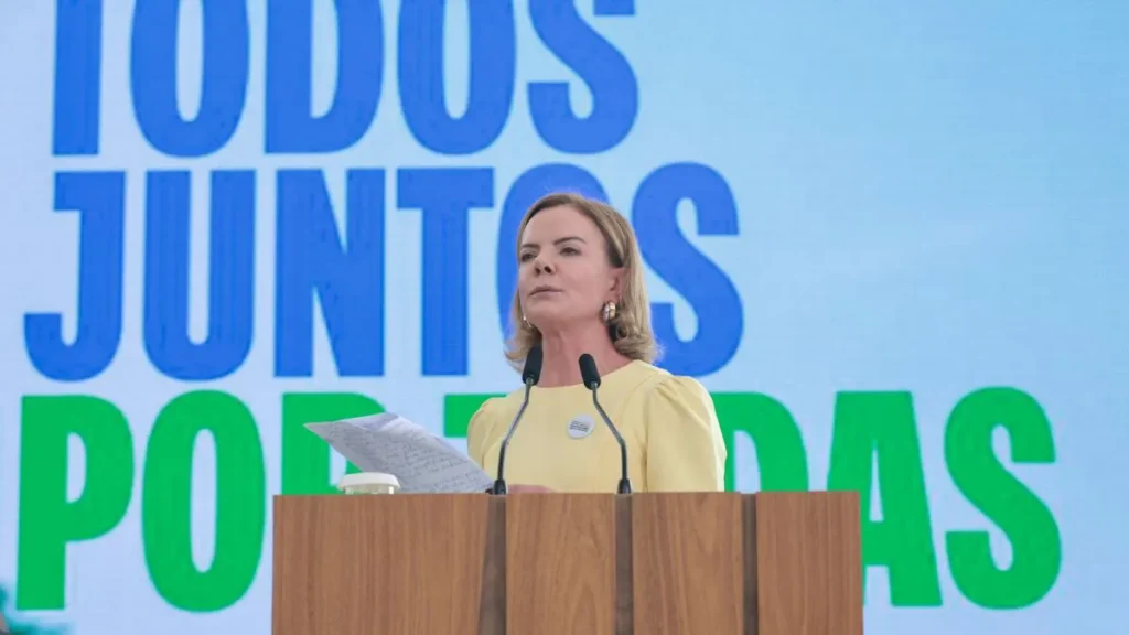 Gleisi Hoffmann Declara Dia Histórico com Lançamento do Pacto Nacional contra o Feminicídio