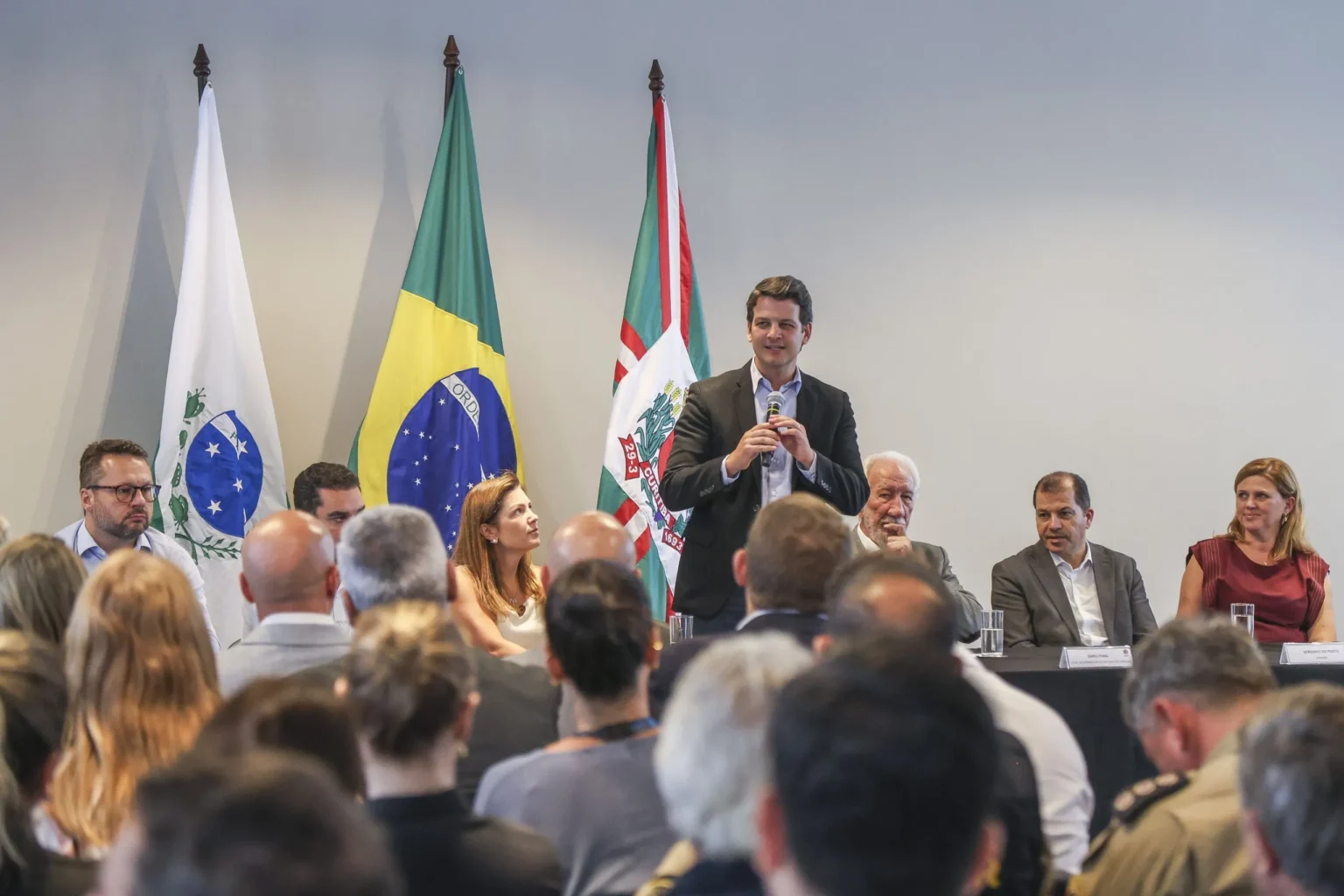 Natal de Curitiba 2025: Recorde de Público e Impacto Econômico de R$ 722 Milhões