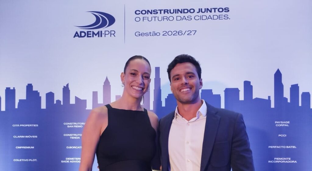 Nova Diretoria da ADEMI-PR Assume Liderança em Evento Marcante