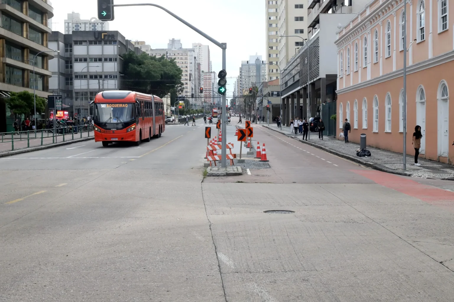 Obras de Drenagem Fecharão Trecho da Av. Sete de Setembro em Curitiba
