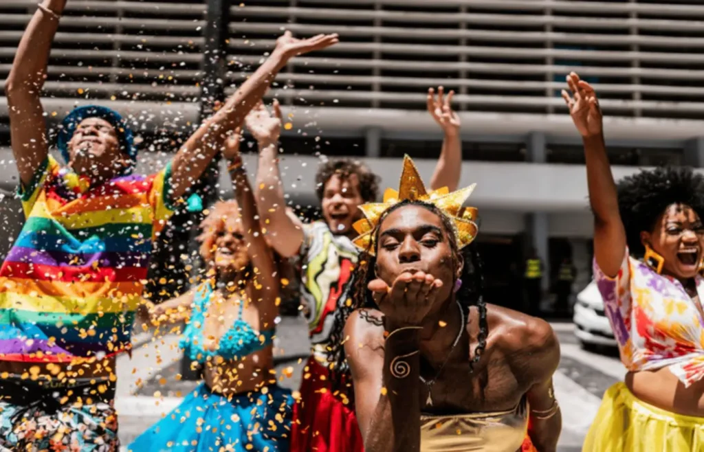 Projeções do Carnaval de 2026: Expectativa de R$19 bilhões no Turismo Brasileiro Projeções do Carnaval de 2026: Expectativa de R$19 bilhões no Turismo Brasileiro