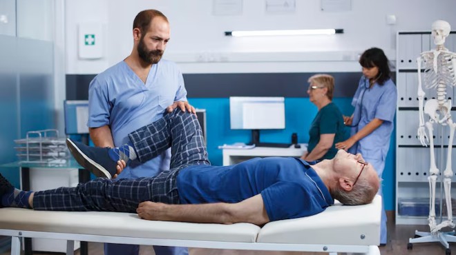 Residência Multiprofissional em Saúde do Adulto e do Idoso: Inscrições Abertas até Terça-Feira Residência Multiprofissional em Saúde do Adulto e do Idoso: Inscrições Abertas até Terça-Feira