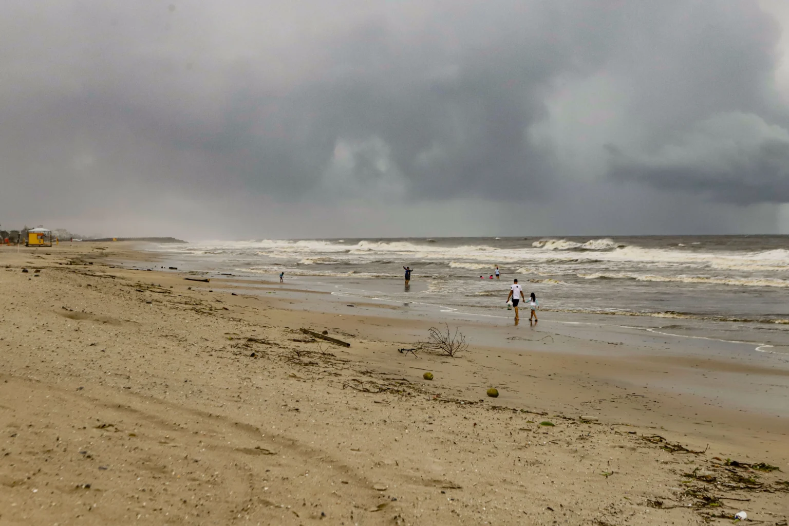 Tempestades e Chuvas Intensas: Previsão do Simepar para o Paraná neste Fim de Semana