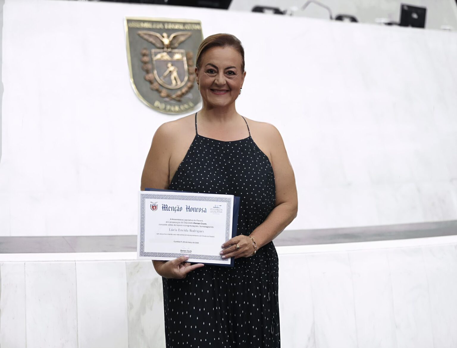 ALEP Reconhece Profissionais de Saúde do Litoral do Paraná em Cerimônia Especial