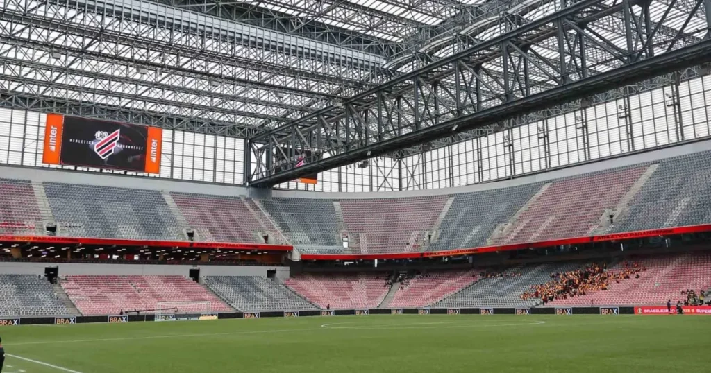 Athletico-PR x Coritiba: Escalações e Expectativas do Clássico no Brasileirão