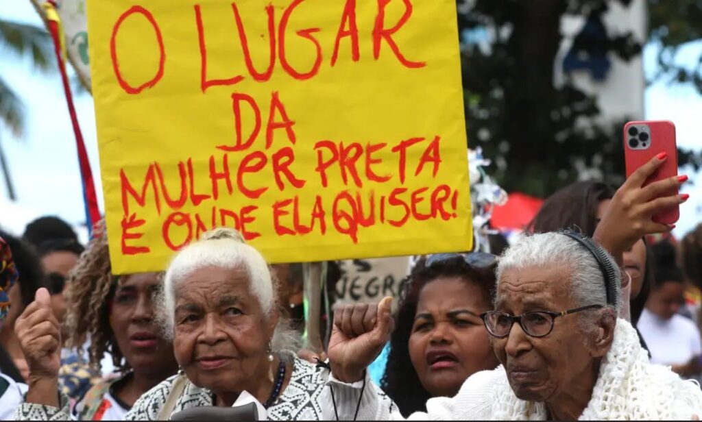 Curitiba Lança Programa Focado em Mulheres Negras na Economia Solidária