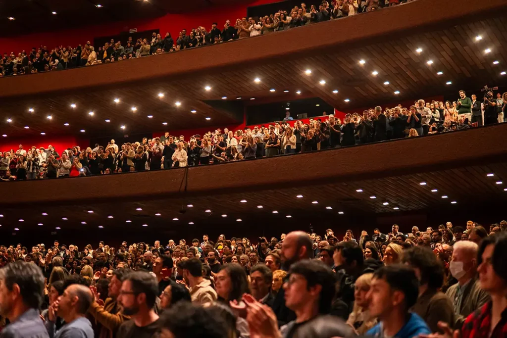 Festival de Curitiba 2026: 435 Atrações e Grande Impacto Cultural