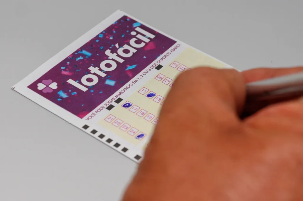 Lotofácil: Confira os Resultados do Concurso 3642 de Hoje Lotofácil: Confira os Resultados do Concurso 3642 de Hoje