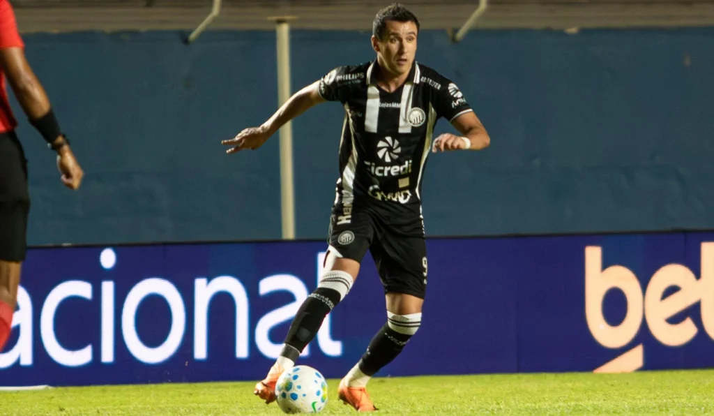 Operário Ferroviário Enfrenta o Atlético-GO na Estreia da Série B: Escalação Revelada