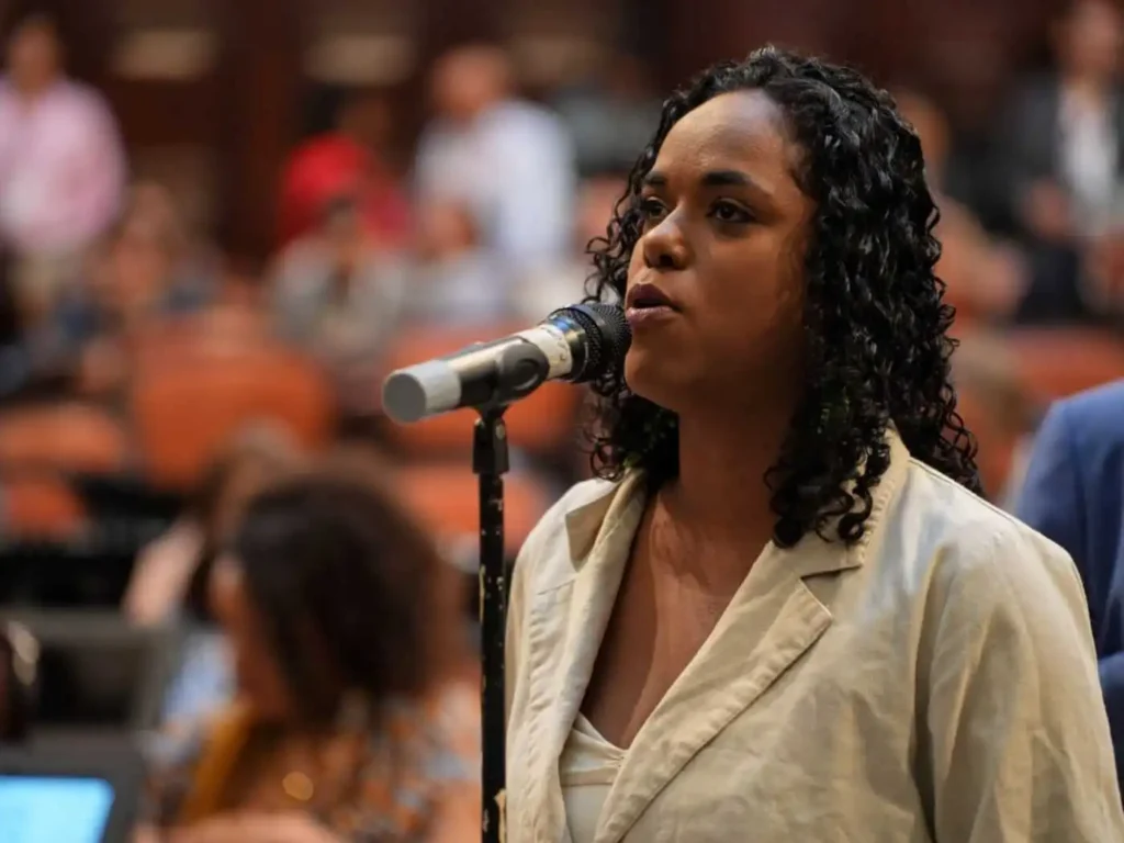 Projeto de Lei Apoia Mães na Cultura Hip-Hop e Promove Inclusão