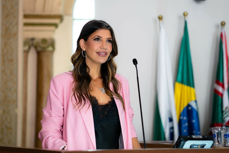 Rota do Turismo Católico em Curitiba: Um Novo Caminho para o Turismo Religioso Rota do Turismo Católico em Curitiba: Um Novo Caminho para o Turismo Religioso