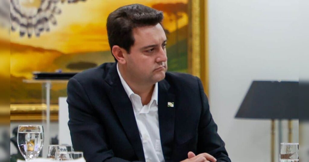 A Estrategia da Bala de Prata de Ratinho e o Cenário Político no Paraná