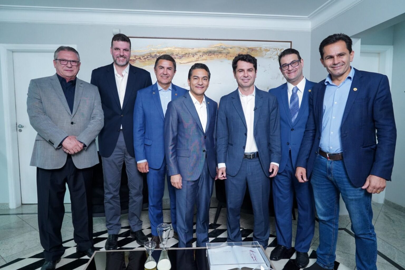 Alexandre Curi se filia ao Republicanos e entra na disputa pelo governo do Paraná