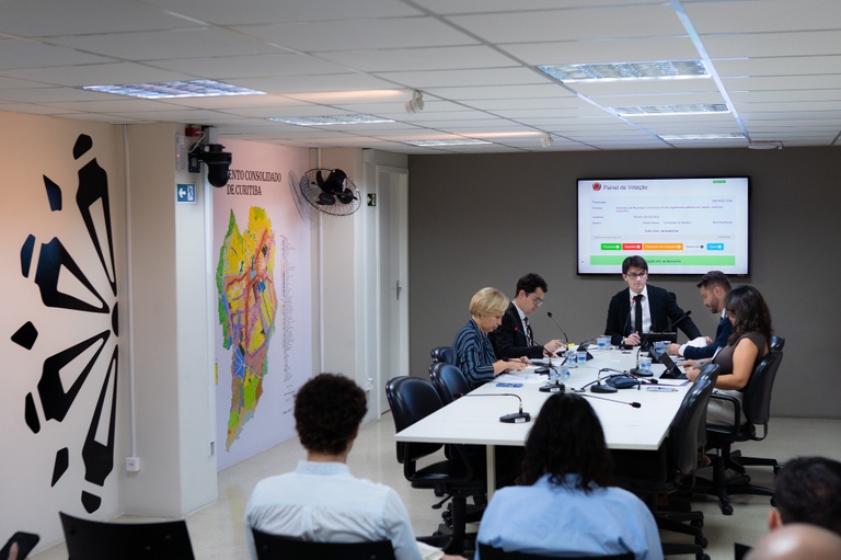 Comissão de Educação Aprova Fundo Municipal do Turismo em Curitiba Comissão de Educação Aprova Fundo Municipal do Turismo em Curitiba