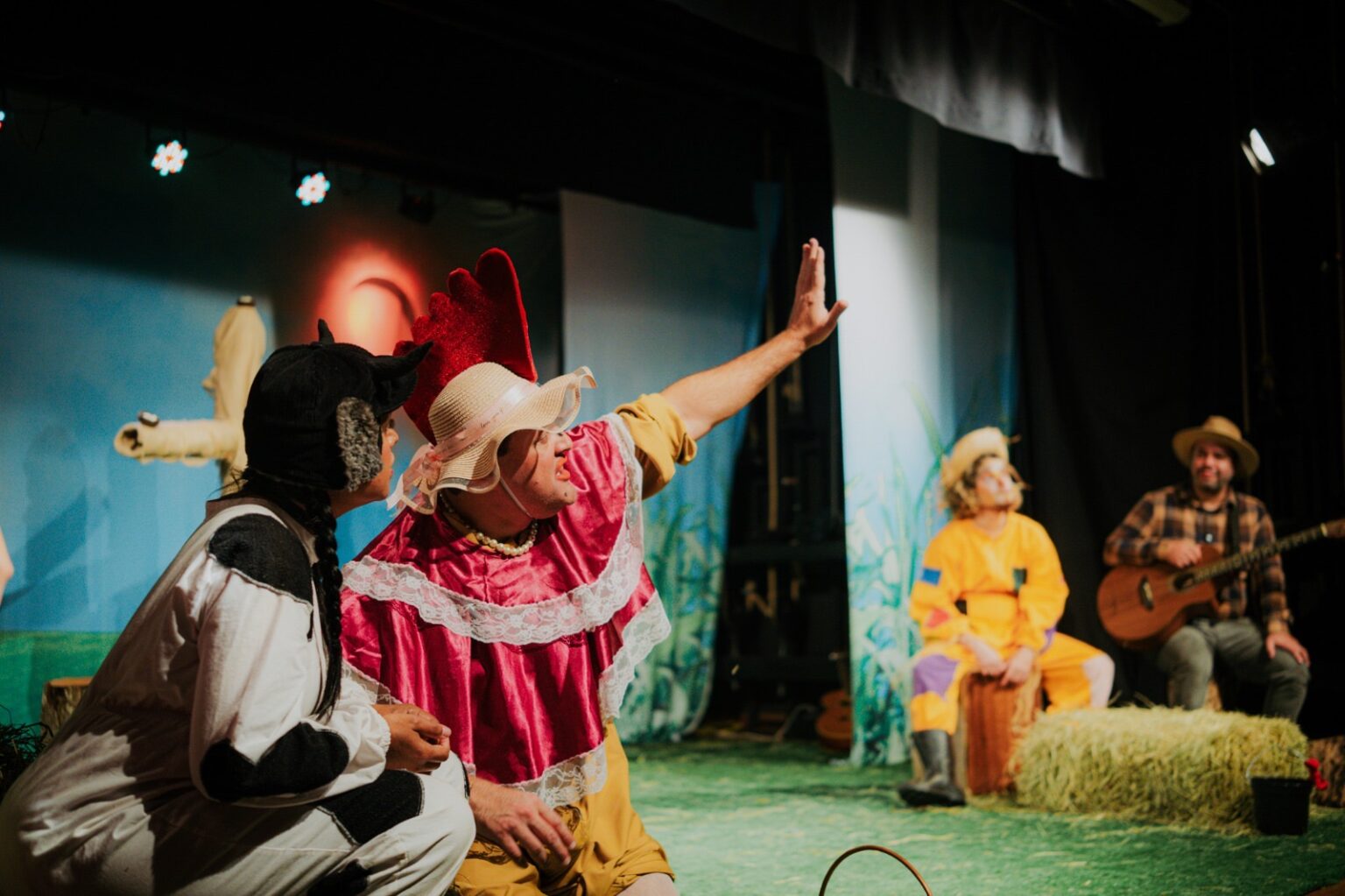 Crianças no Teatro: 3ª Edição Leva Espetáculos Gratuitos a Oito Cidades do Paraná