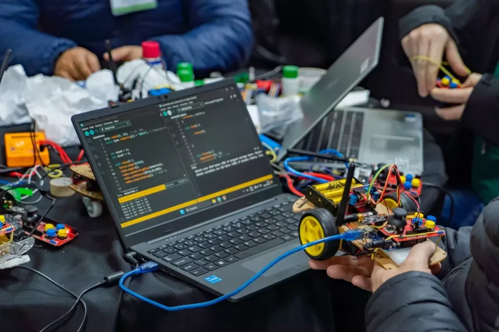 Cursos Técnicos no Paraná Alcançam 137 Mil Matrículas em 2026: Um Aumento Notável