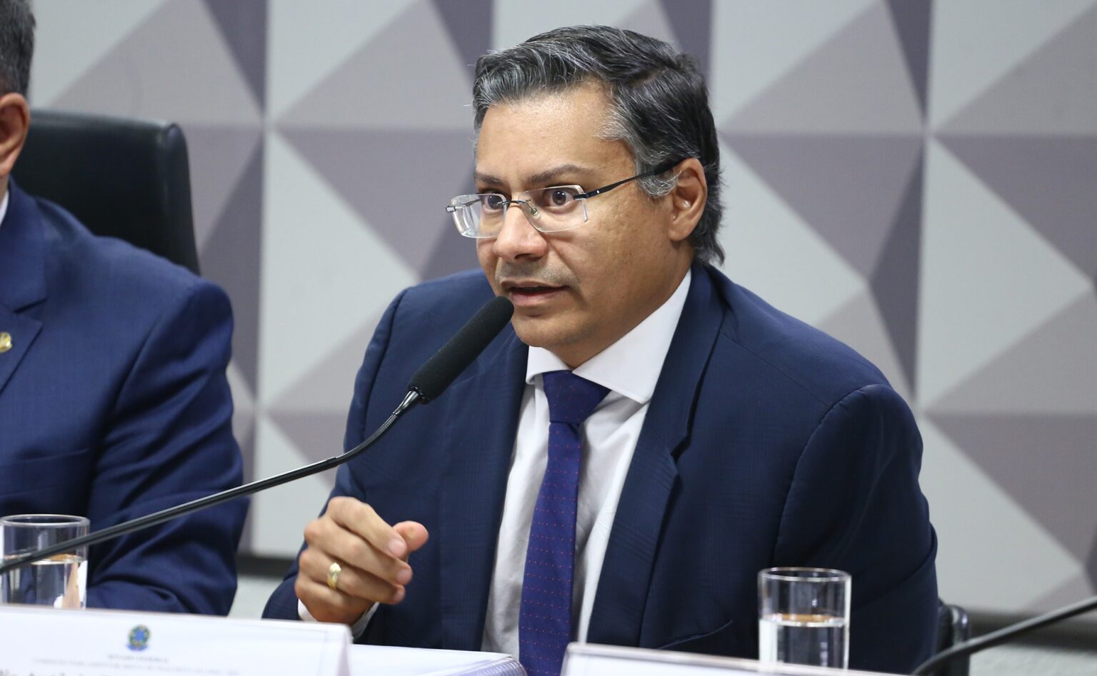 Delação do Ex-Procurador do INSS Revela Supostas Fraudes do Banco Master