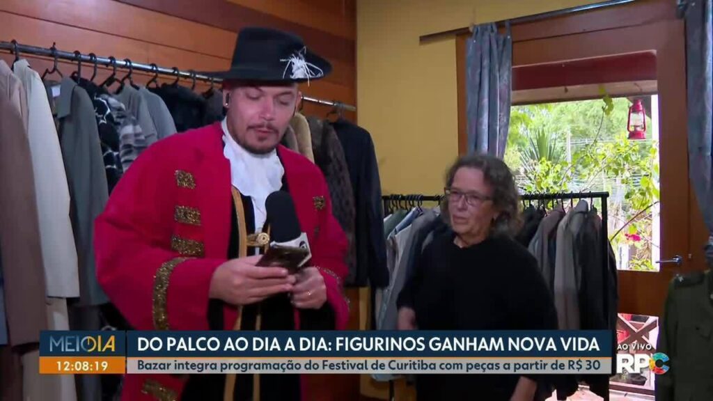 Festival de Curitiba: Bazar Une Figurinos Teatrais a Atrações Culturais
