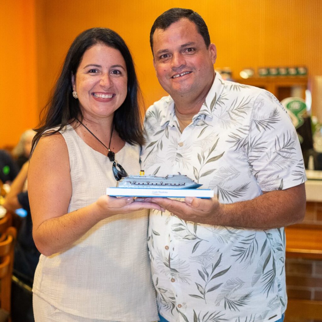 Jantar Especial do Grupo Cruzeiro da Pé no Chão Viagens & Turismo Jantar Especial do Grupo Cruzeiro da Pé no Chão Viagens & Turismo