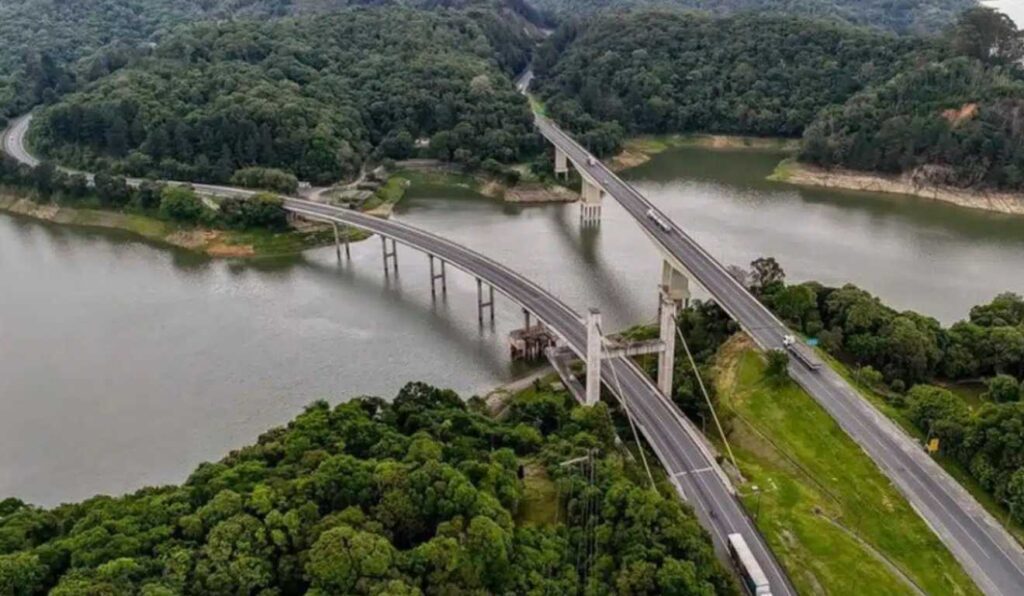 Leilão da BR-116 entre Curitiba e São Paulo: Quem Oferecerá o Maior Desconto no Pedágio?