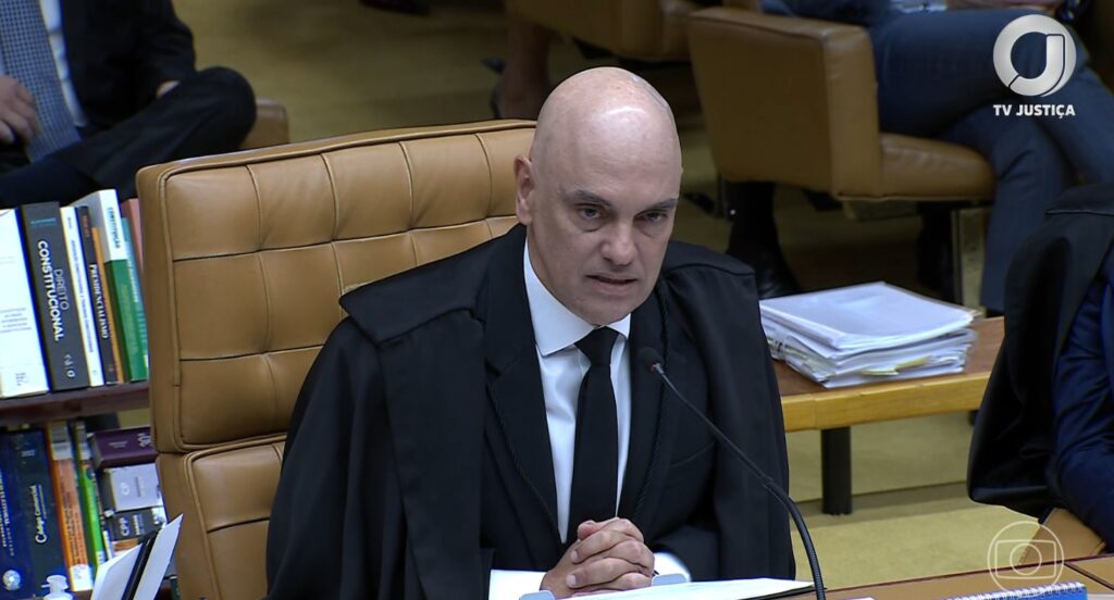 Moraes Autoriza Prisão Domiciliar de 'Fátima de Tubarão' Após Anos de Condenação