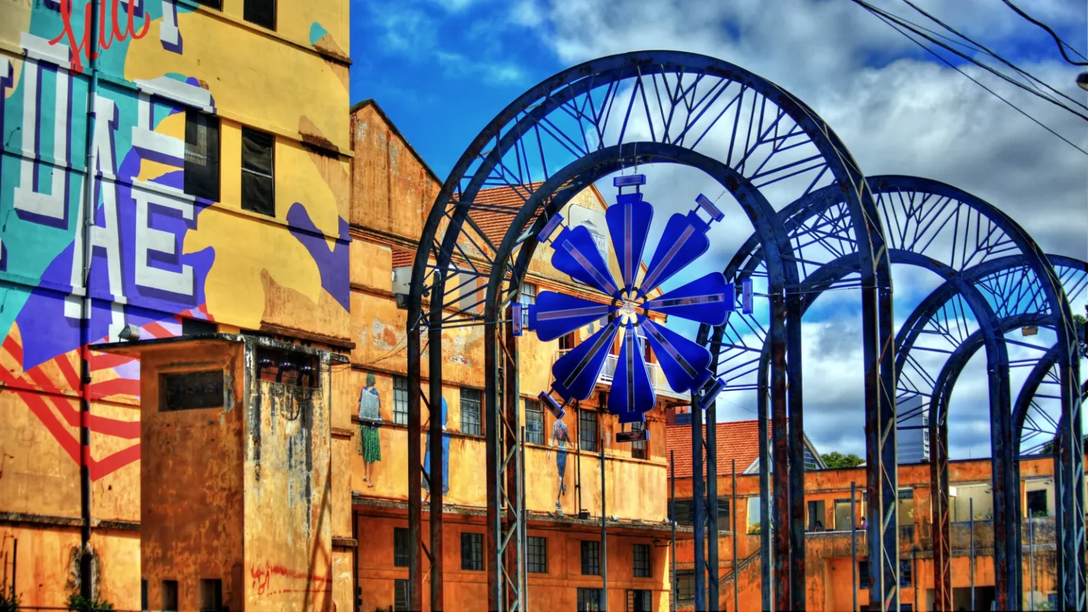 Paraná Garante R$ 55 Bilhões no Setor de Tecnologia em 2024