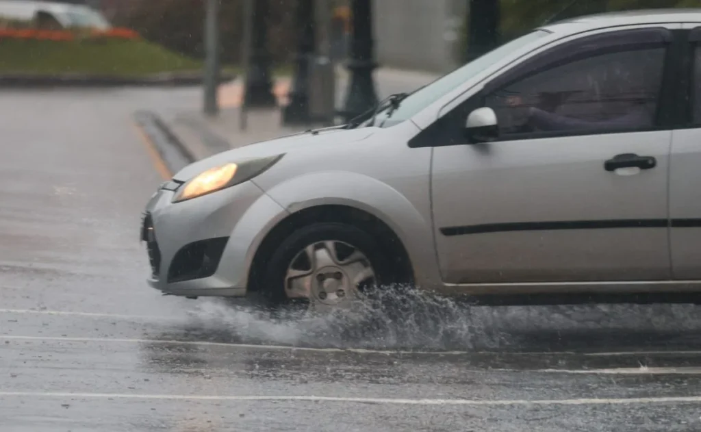 Previsão do tempo em Curitiba: Temperaturas amenas e possibilidade de chuvas nesta quinta-feira Previsão do tempo em Curitiba: Temperaturas amenas e possibilidade de chuvas nesta quinta-feira