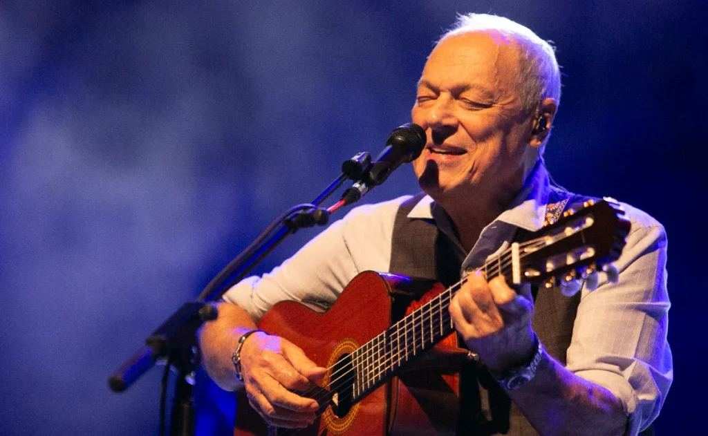 Toquinho Comemora 60 Anos de Carreira em Show Inédito em Curitiba