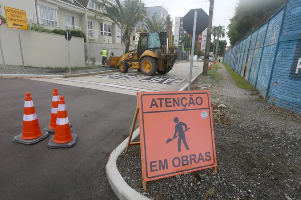 Trânsito em Curitiba: Novo Bloqueio em 30 Dias Começa Hoje