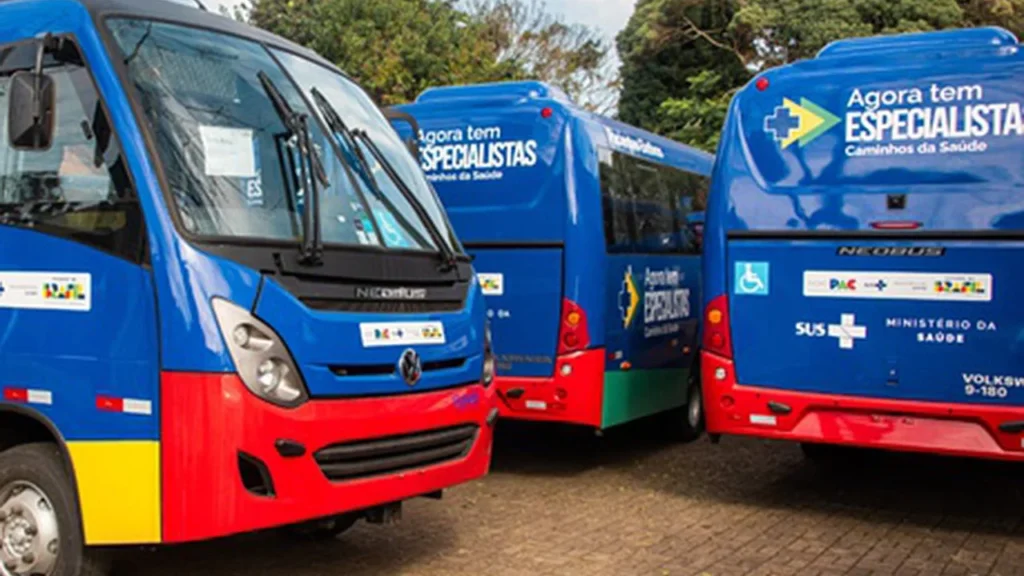 Saúde no Paraná: 30 Novos Veículos Fortalecem Transporte de Pacientes pelo SUS