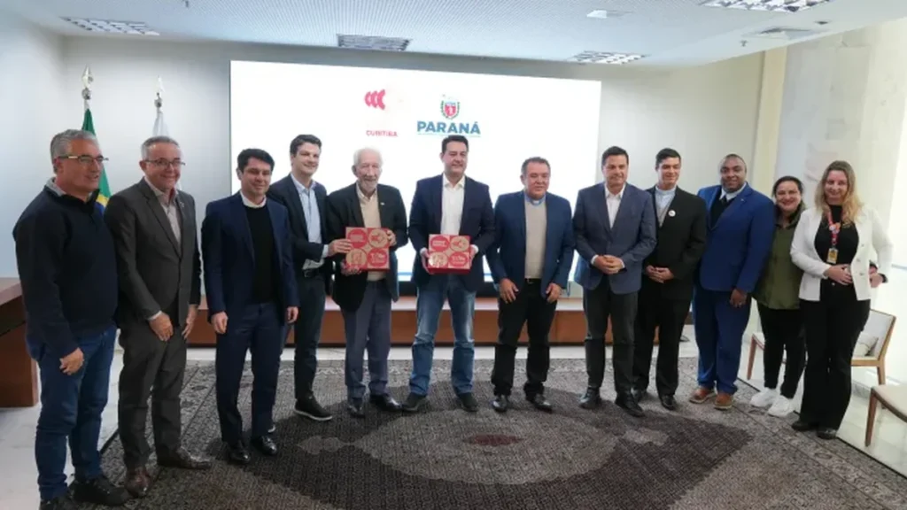 Governador Ratinho Junior reforça apoio ao Corpus Christi de Curitiba, maior evento do gênero no mundo Governador Ratinho Junior reforça apoio ao Corpus Christi de Curitiba, maior evento do gênero no mun